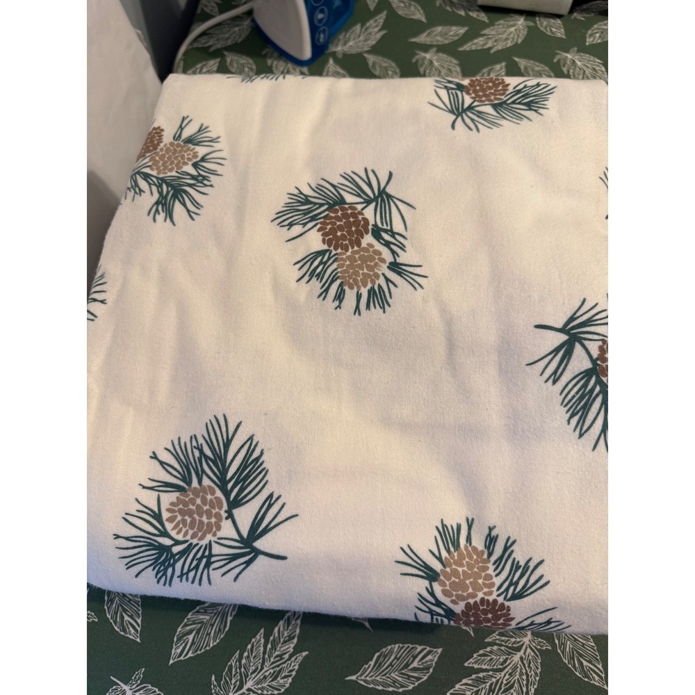 Mainstays Twin 100% Cotton Sheet Set Pinecone Print Cream Green 2 pc New - Picture 2 of 8
